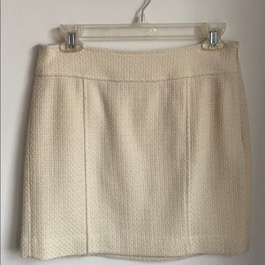 Banana Republic White Tweed Skirt- Petite Size